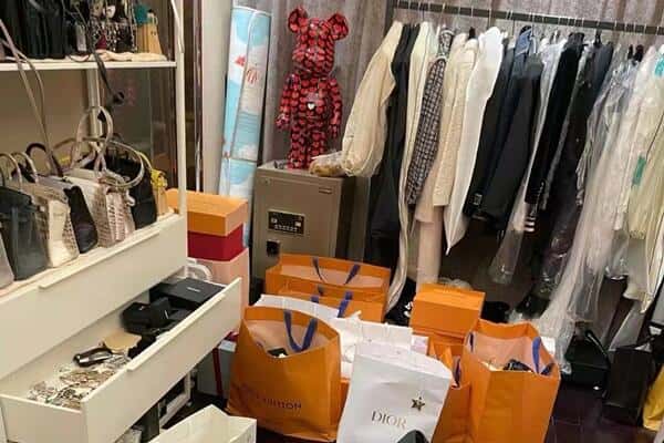 安康宁陕县回收一线品牌衣服